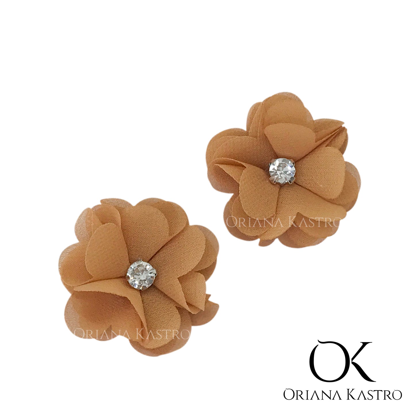 Fabric and chiffon flowers for earrings. Rosaura